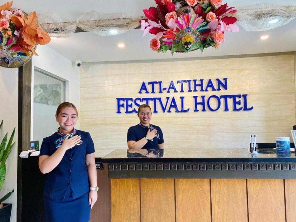 Ati-Atihan Festival Hotel Калибо Экстерьер фото