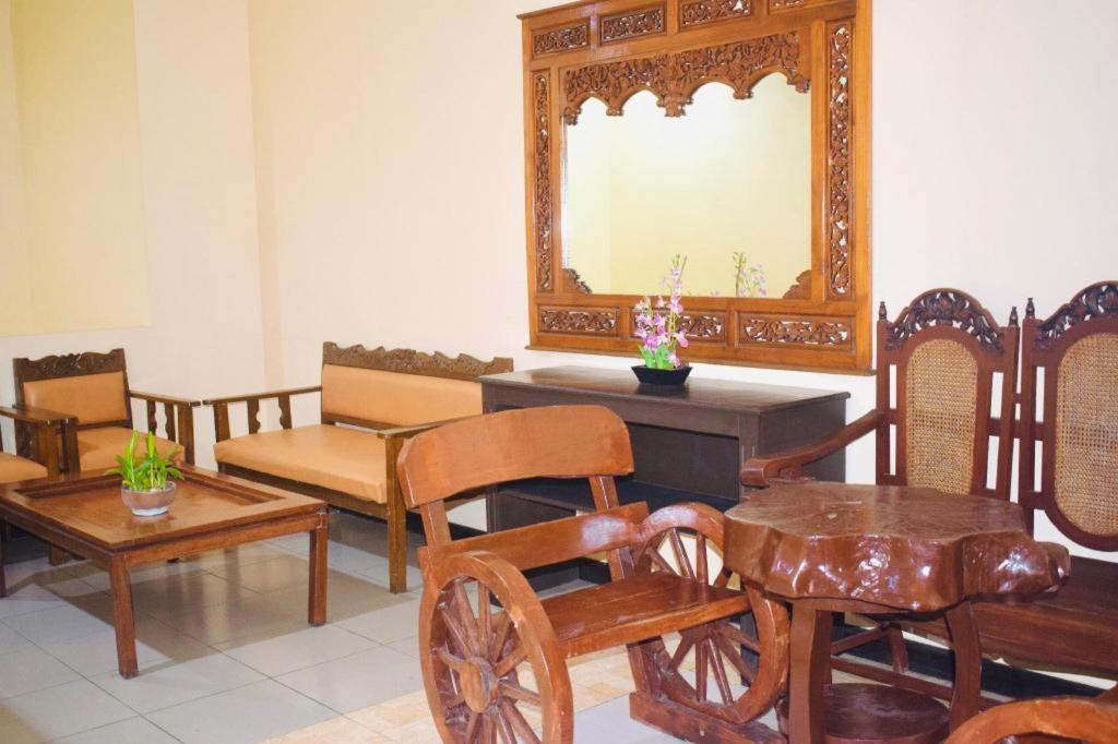 Ati-Atihan Festival Hotel Калибо Экстерьер фото
